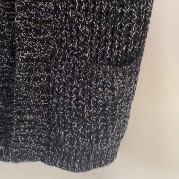 Express Knit Cardigan Sweater - Black & White - XS - Picture 4 of 7